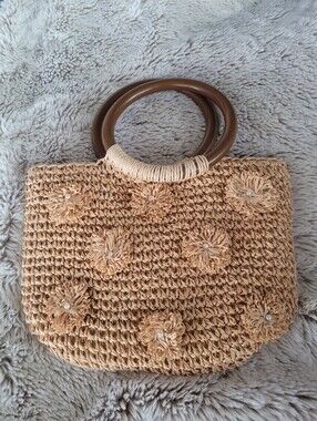Cute Mini Raffia Woven Handbag With Floral Detail And Wooden Handles